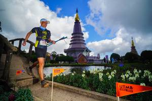 BIB: 547
                            <button type="button" onclick="openModal(19228911)" class="btn btn-primary btn-sm float-right btn-popup" data-toggle="modal" data-target=".modal-high-quality">
                        <i class="fas fa-shopping-cart"></i> Add to Cart
                    </button>
                                            <button type="button" onclick="isThisMe(19228911, true)" class="btn btn-success btn-sm float-right btn-popup btn-isme hidden" data-toggle="tooltip" data-placement="bottom" title="นี่คือรูปของคุณใช่ไหม คลิกที่นี่เพื่อเอาเข้าอัลบั้ม">
                        <i class="fas fa-plus"></i> Add to album
                    </button>
                    <button type="button" onclick="isThisMe(19228911, false)" class="btn btn-warning btn-sm float-right btn-popup btn-isnotme hidden">
                        <i class="fas fa-ban"></i> Remove from album
                    </button>